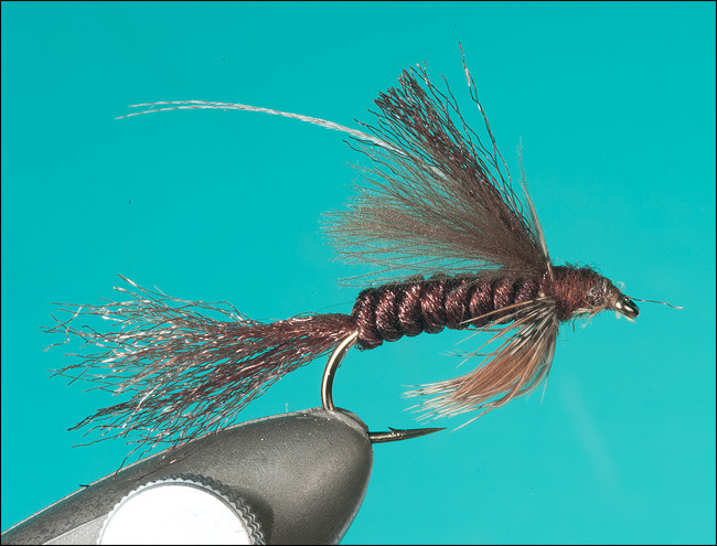 Мушки Trump Dry Fly CDC Caddis Emerger - Brown Мушки Trump Dry Fly CDC Caddis Emerger - Brown