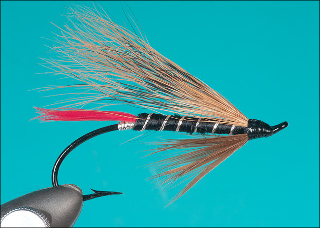 Мушки Trump Salmon Single Golden Squirrel